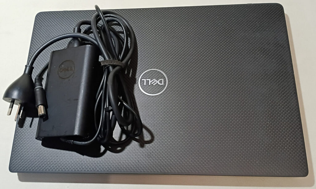 Dell Latitude 7400 - Closed with PSU